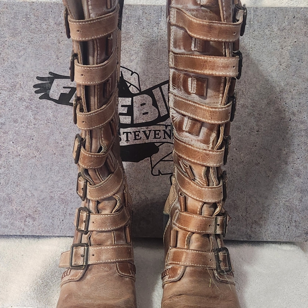 Freebird by Steven Women's Cassidy Taupe Leather Boots Size 8
